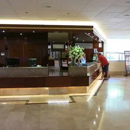 4r Playa Park 살루