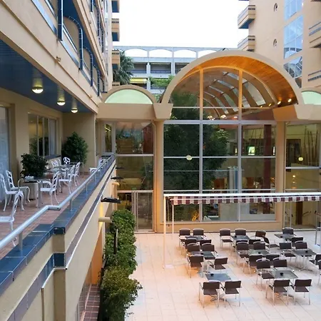 4r Playa Park 살루